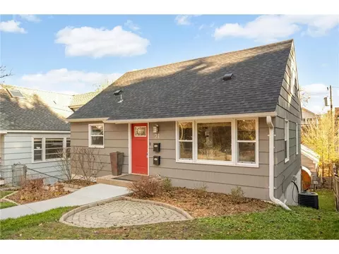 21 Russell Ave S, Minneapolis, MN 55405