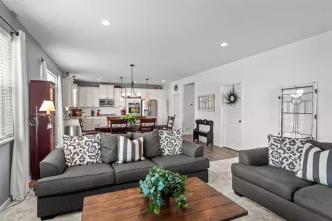 Living - 15142 Ely Path, Apple Valley, MN 55124 photo 2 of 2