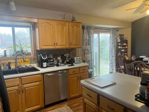 Kitchen - 1117 Juniper Ln, Buffalo, MN 55313 photo 2 of 2