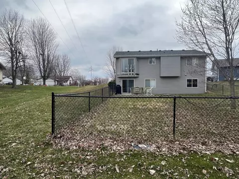 Exterior - 1117 Juniper Ln, Buffalo, MN 55313 photo 5 of 9
