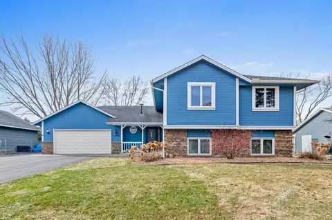 12465 90th Pl N, Maple Grove, MN 55369