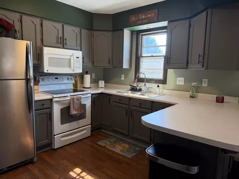 Kitchen - 511 4th Ave, Milnor, ND 58060 photo 2 of 2
