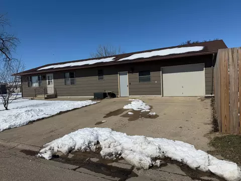 511 4th Ave, Milnor, ND 58060