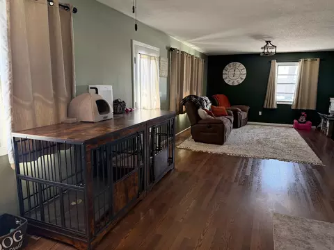 Living - 511 4th Ave, Milnor, ND 58060 photo 2 of 2