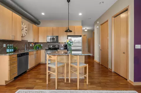 3640 Wooddale Ave S #121, Saint Louis Park, MN 55416