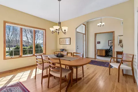 Dining - 1809 Legacy Dr, Faribault, MN 55021 photo 2 of 4