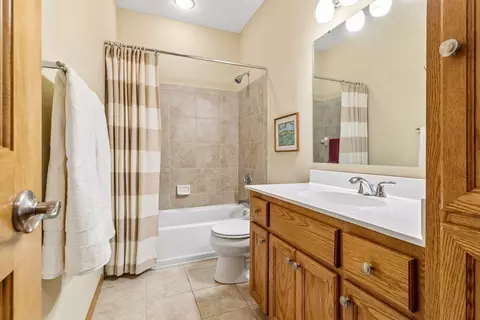 Bath - 1809 Legacy Dr, Faribault, MN 55021 photo 4 of 4