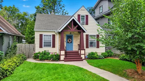 865 19th Ave SE, Minneapolis, MN 55414