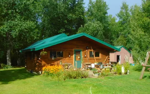 3616 Hay Creek Rd SE, Baudette, MN 56623
