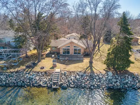 30305 W Stalker Rd, Dalton, MN 56324