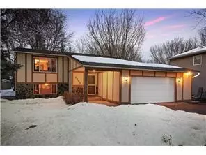 5798 213th St N, Forest Lake, MN 55025