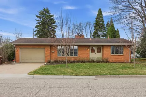 610 1st St NE, Buffalo, MN 55313