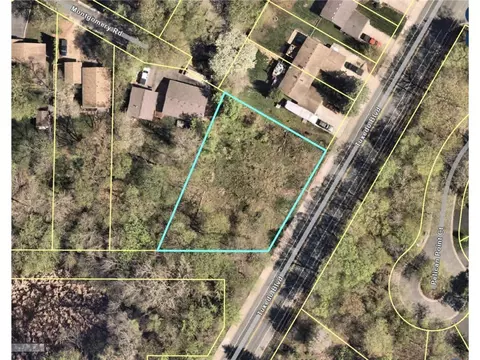 2875 Tuxedo Blvd, Mound, MN 55364