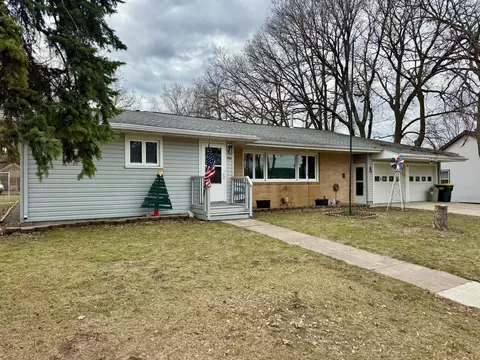 760 2nd St E, Lake Lillian, MN 56253