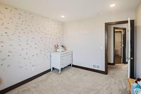Bedroom - 2120 Violet Ln, Faribault, MN 55021 photo 3 of 6