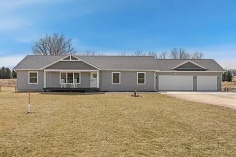 1555 127th St, New Richmond, WI 54017