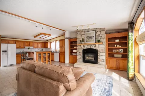 220 Birch Ave, Alexandria, MN 56308