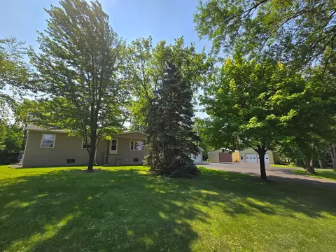 8066 Edmonson Ave NE, Monticello, MN 55362