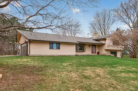 1550 Oldridge Ave N, Stillwater, MN 55082