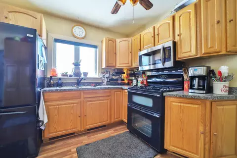 Kitchen - 8285 Wise Rd, Brainerd, MN 56401 photo 2 of 3