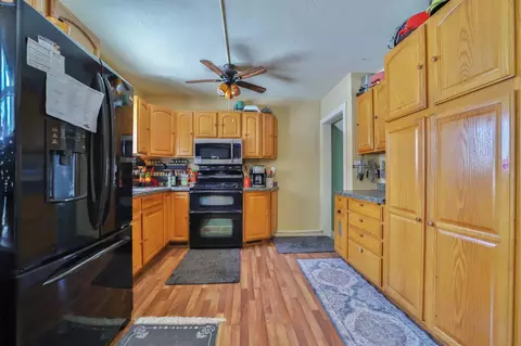 Entry Way - 8285 Wise Rd, Brainerd, MN 56401 photo 1 of 1