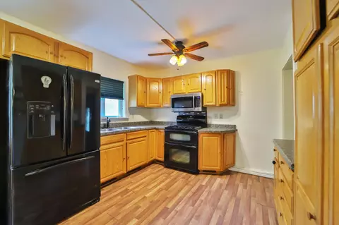 8285 Wise Rd, Brainerd, MN 56401 photo 2