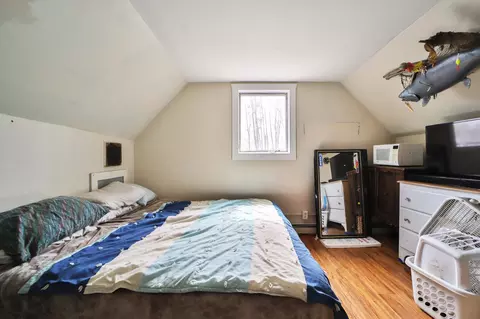 Bedroom - 8285 Wise Rd, Brainerd, MN 56401 photo 4 of 9