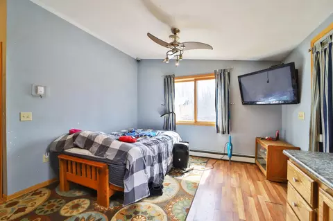 Bedroom - 8285 Wise Rd, Brainerd, MN 56401 photo 8 of 9