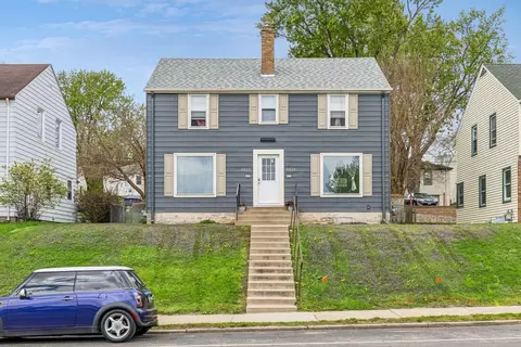 58205822 Nicollet Ave, Minneapolis, MN 55419