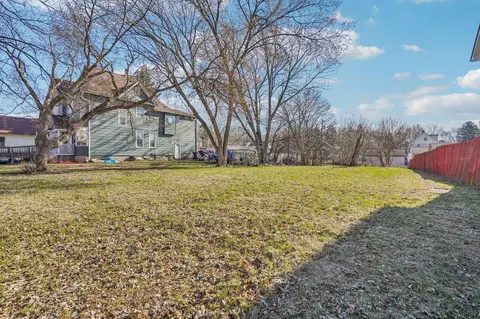 2314 Dupont Ave N, Minneapolis, MN 55411