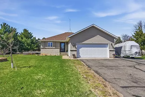 5909 Prairie Rose Cir, Saint Cloud, MN 56303