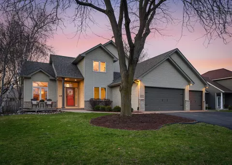 1350 Wintergreen Ln, Victoria, MN 55386