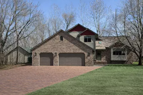 14205 Julliard St NE, Forest Lake, MN 55025