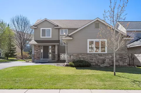 2888 Wyndam Ct, Shakopee, MN 55379