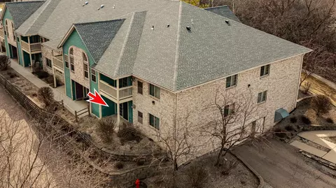 1872 Deerhaven Ln NE #8, Rochester, MN 55906