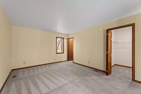 Bedroom - 6180 Chaska Rd, Excelsior, MN 55331 photo 2 of 3