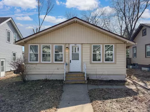 1062 Blair Ave, Saint Paul, MN 55104