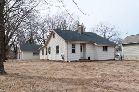 132 Couture Ave, Rice Lake, WI 54868