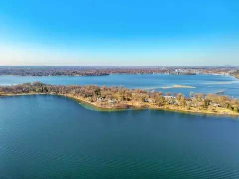 2515 Manitou Is, White Bear Lake, MN 55110