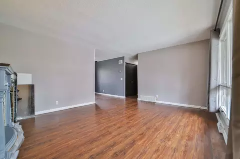 Living - 1408 10th Ave NE, Brainerd, MN 56401 photo 4 of 5