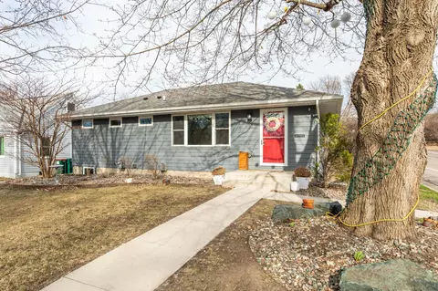 4801 E Upland Crst, Columbia Heights, MN 55421