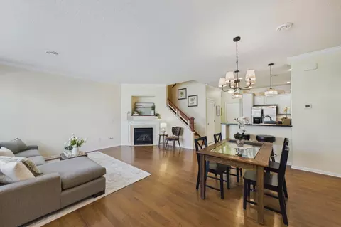 3406 Hazel Trl #D, Woodbury, MN 55129