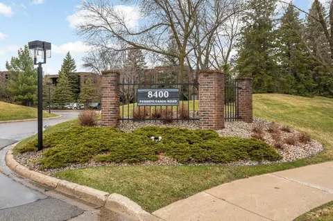 8400 Pennsylvania Rd #130, Bloomington, MN 55438