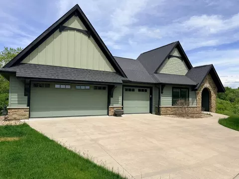 4070 Cameo Pl NE, Rochester, MN 55906