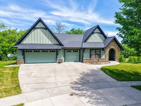 4070 Cameo Pl NE, Rochester, MN 55906