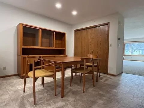 Dining - 650 12th St, Windom, MN 56101 photo 1 of 1