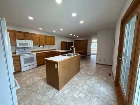 Kitchen - 650 12th St, Windom, MN 56101 photo 1 of 3