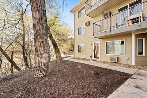 2050 Ridge Dr #16, Saint Louis Park, MN 55416