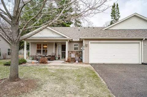 11079 Eagle Ridge Way, Chisago City, MN 55013