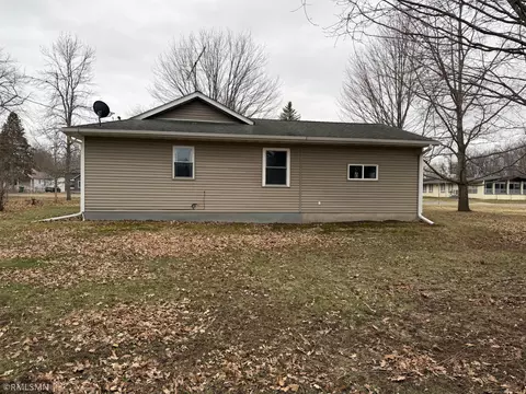 Exterior - 213 E Park Ave, Luck, WI 54853 photo 2 of 5